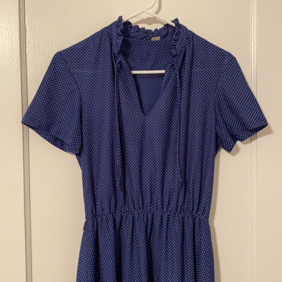Vintage navy polka dot dress with belt - Picture 3 of 5